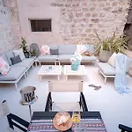 Casa Marlonito